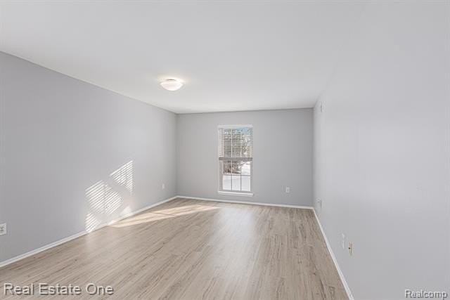 31085 Pheasant Run Street #11 - Photo 7 of 17