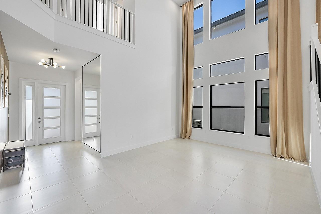 20296 Somerset Hills Dr - Photo 7 of 50