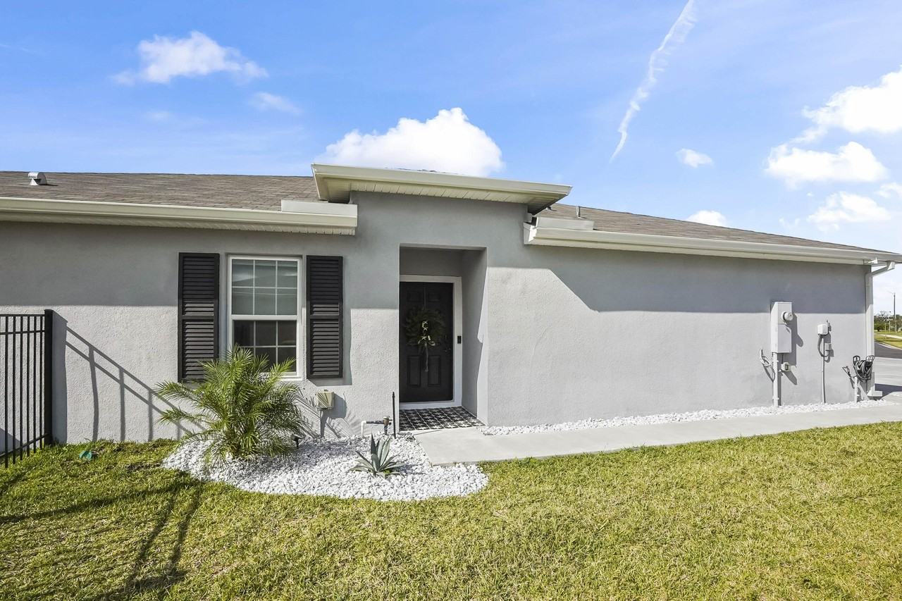 309 Raspberry Rd - Photo 4 of 38