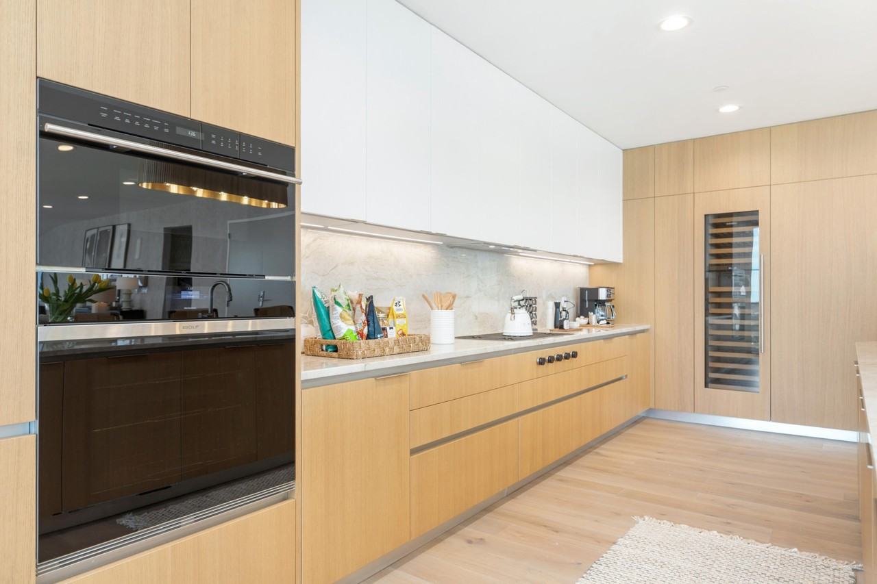 1333 S Flagler Dr #1202 - Photo 6 of 42