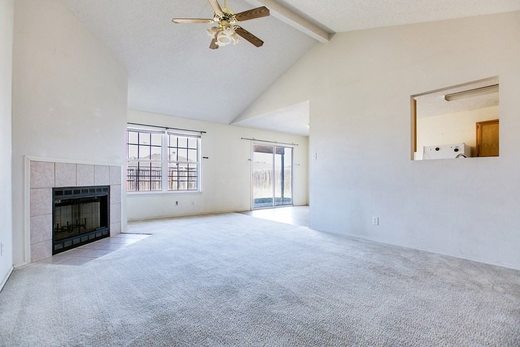 1203 Henry Lane - Photo 6 of 25