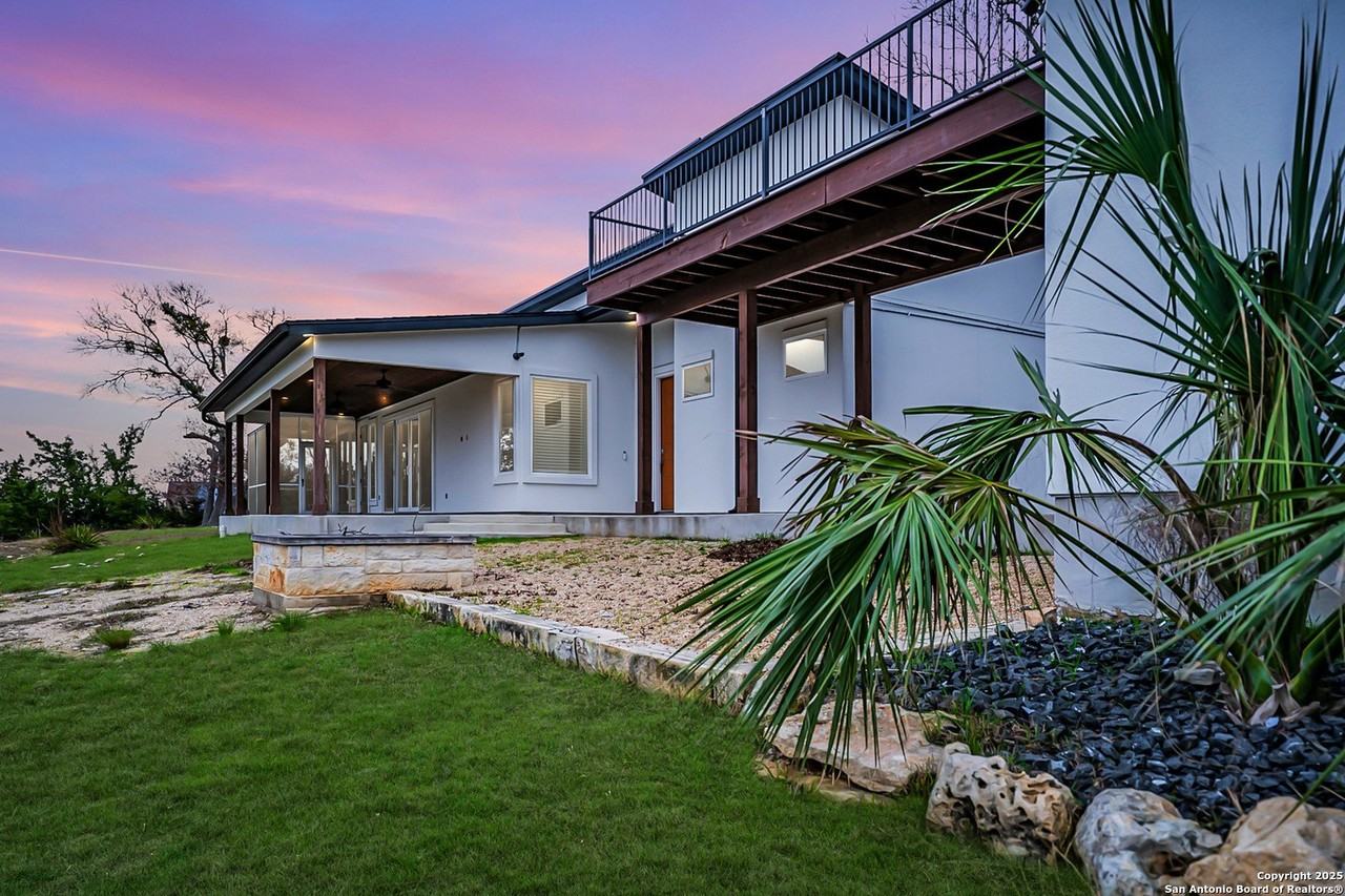 2109 Bella Vis - Photo 2 of 43