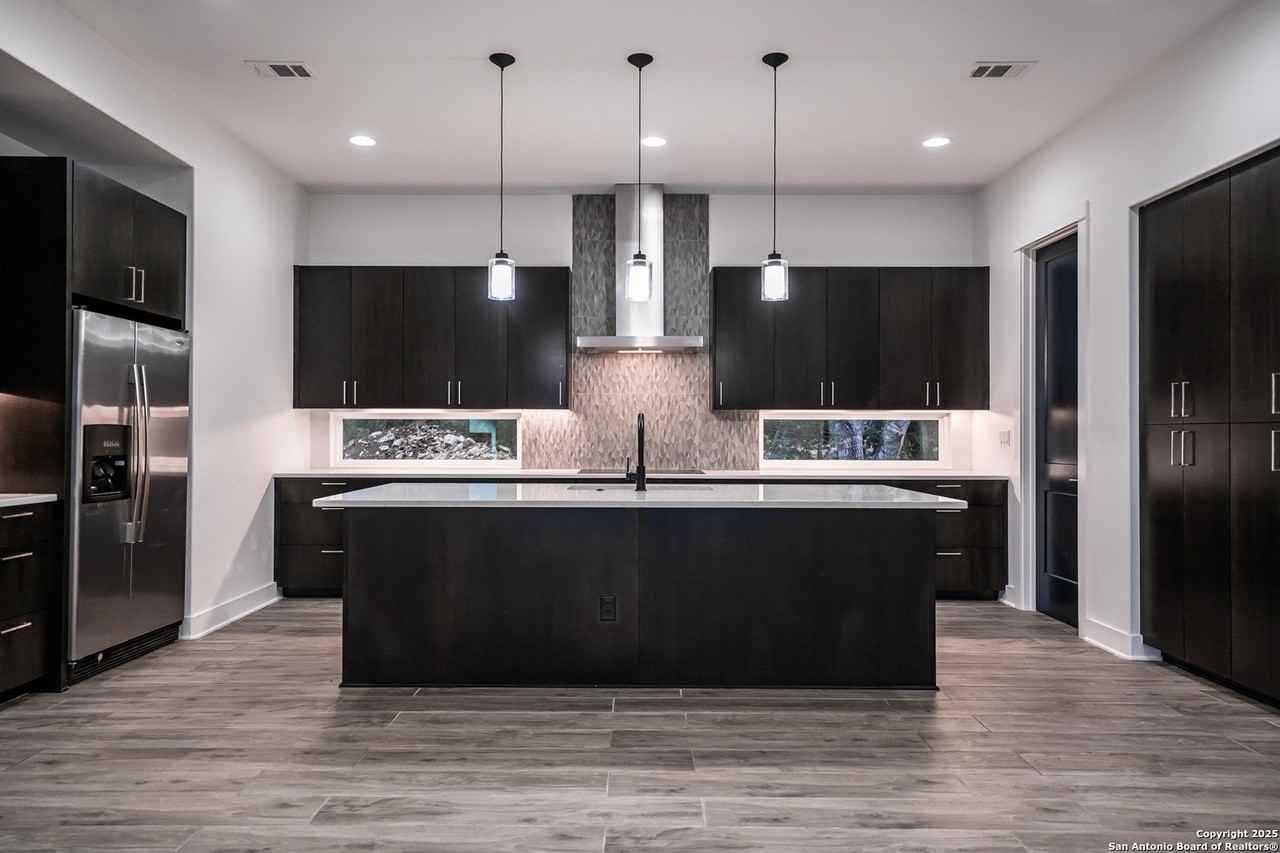 2109 Bella Vis - Photo 6 of 43