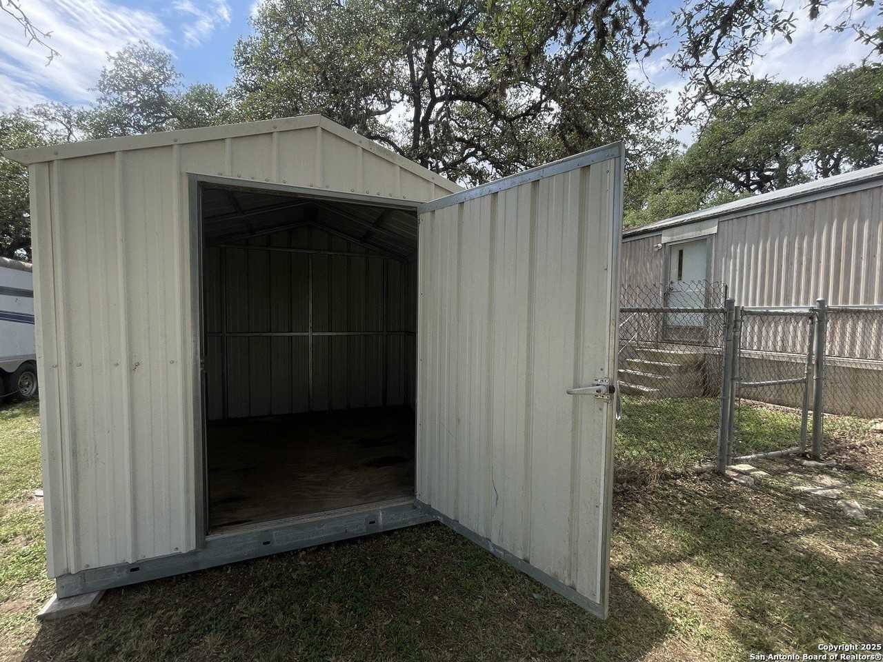 8117 Silverwings #14 - Photo 6 of 19