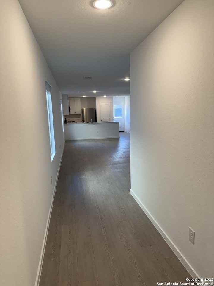 216 Ottawa Way - Photo 5 of 13