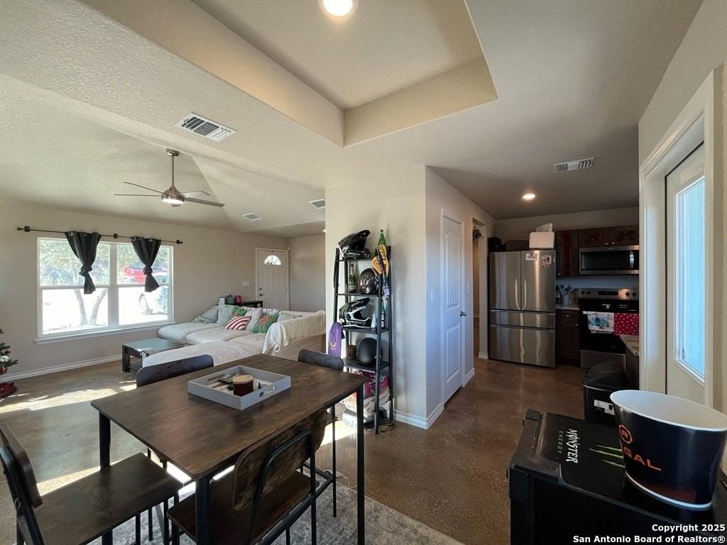 2708 Golf Drive - Photo 7 of 31