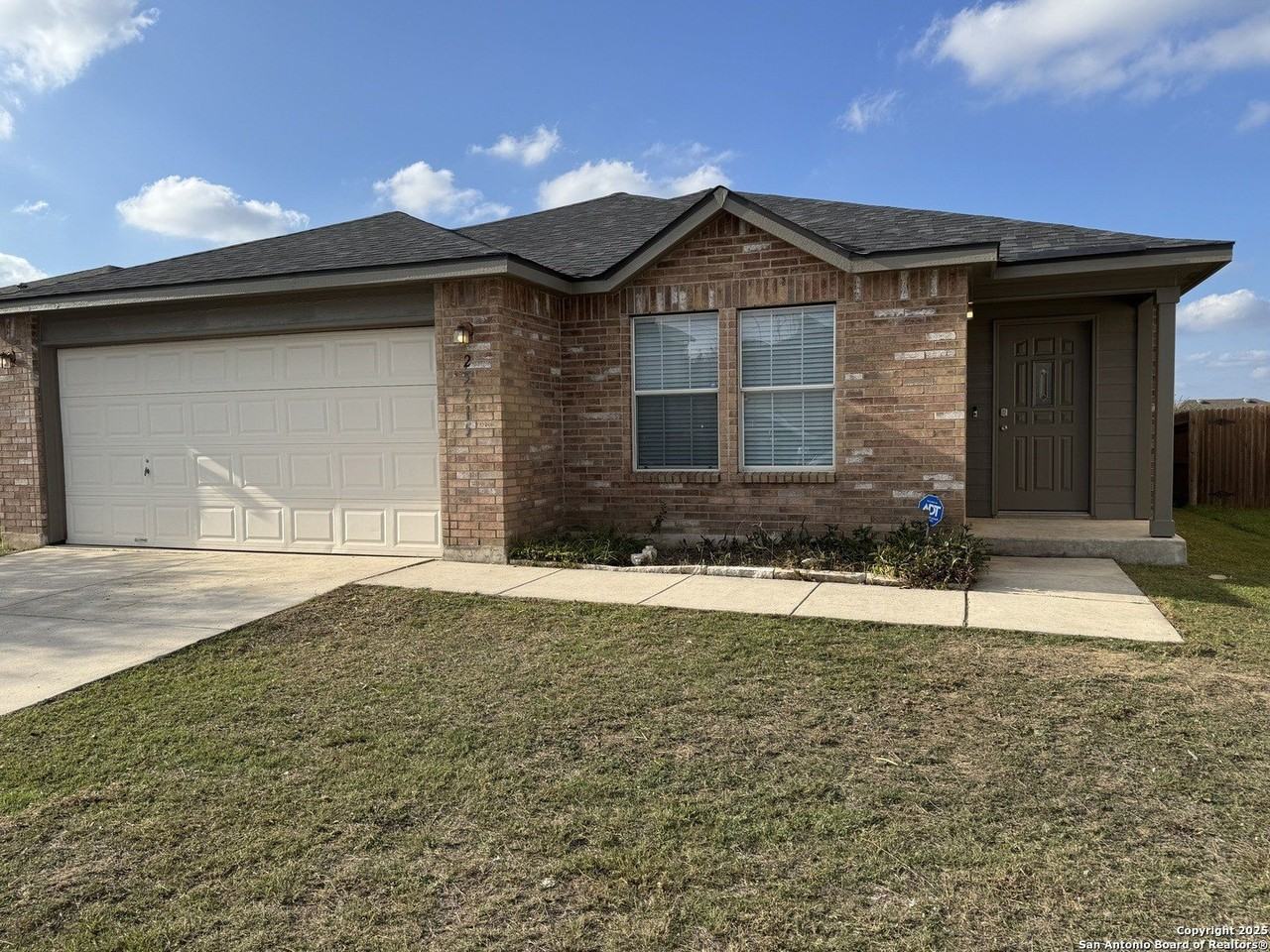 25715 Gold Yarrow - Photo 3 of 27