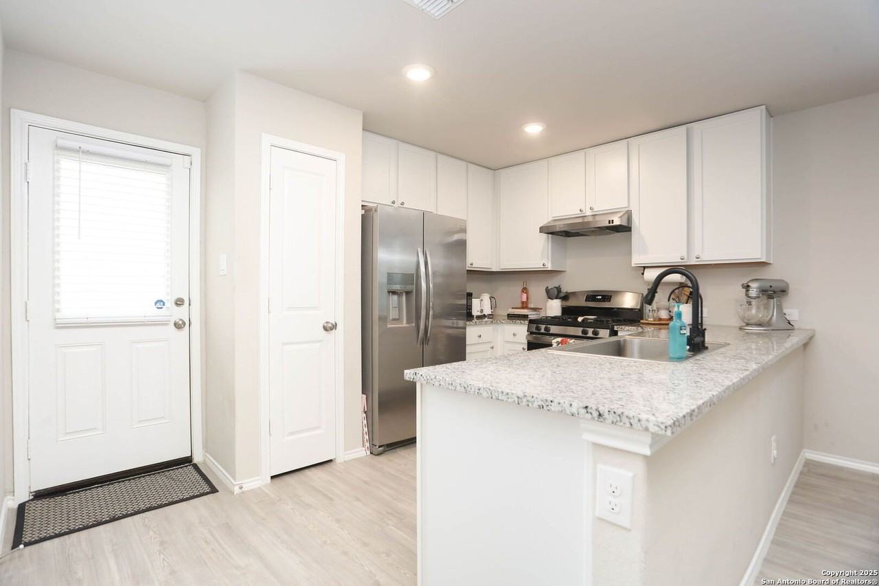 1206 Kiskadee Way - Photo 7 of 18