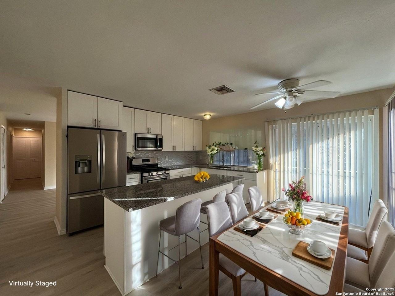 7218 Glen Trail - Photo 3 of 32