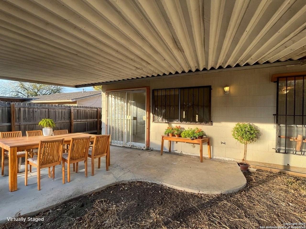 7218 Glen Trail - Photo 6 of 32