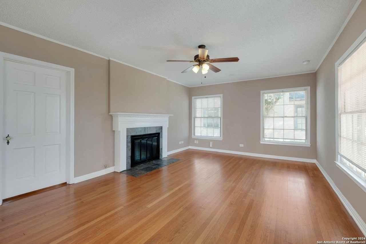 105 John Page Drive - Photo 4 of 20