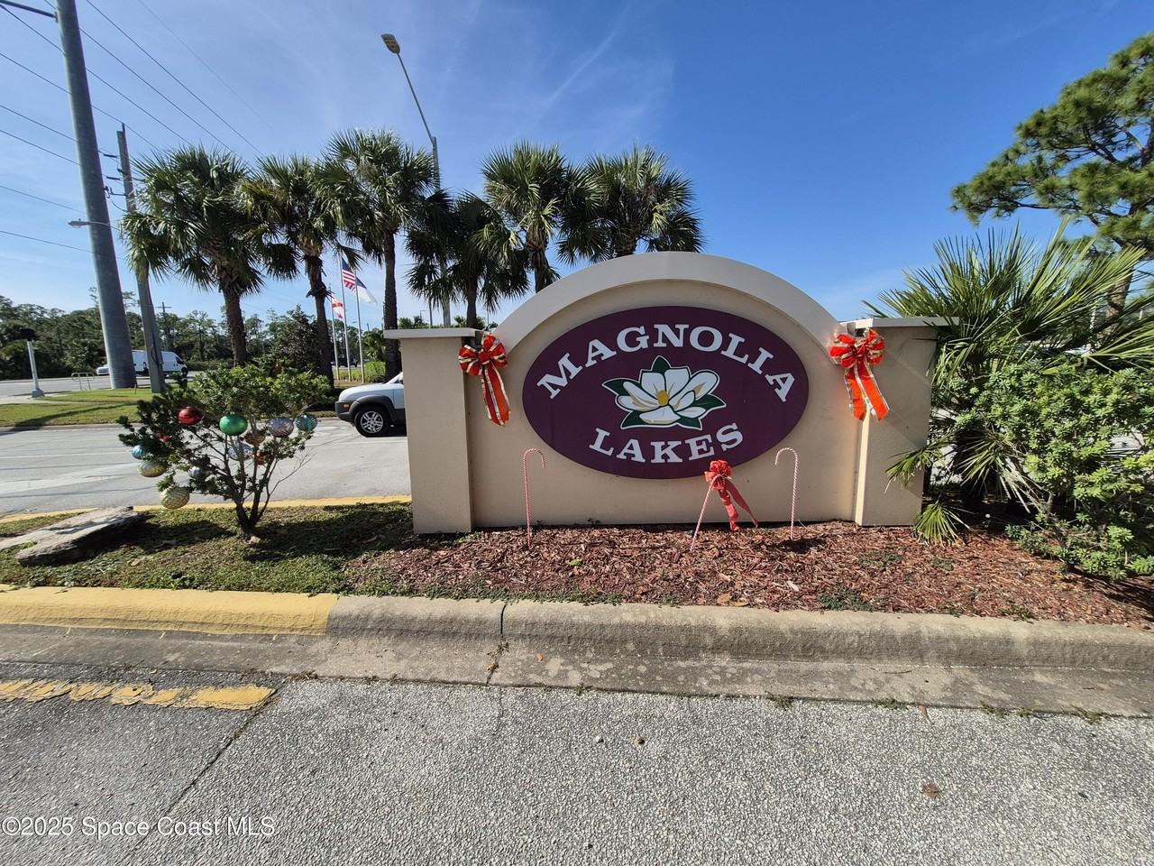 1278 White Oak Circle - Photo 2 of 12