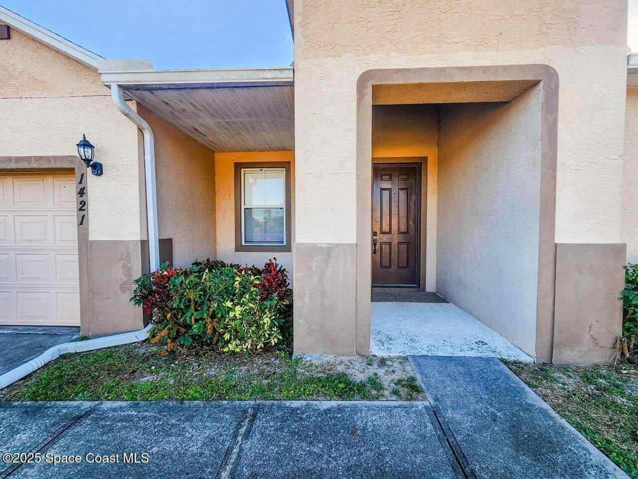 1421 Halstead Ave Nw - Photo 2 of 22