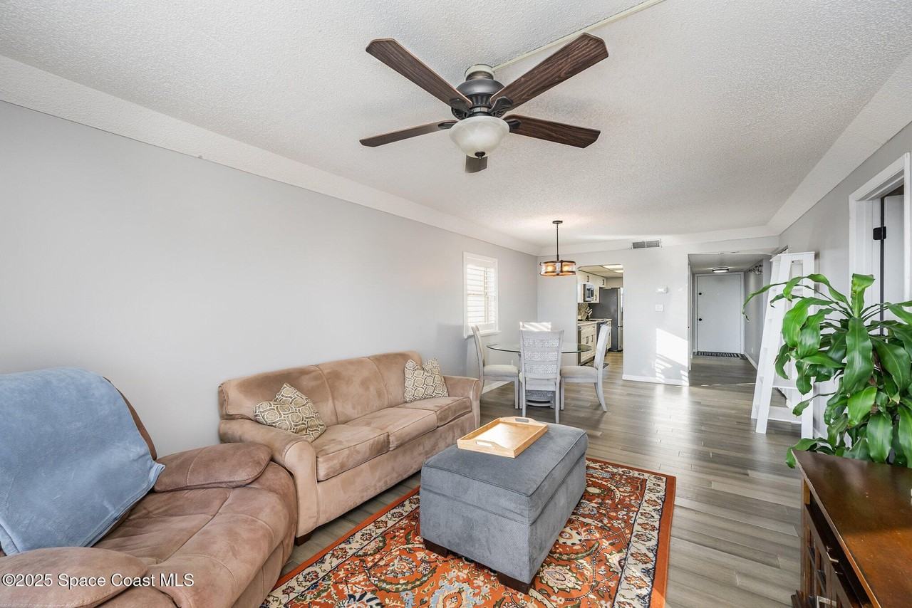 500 Palm Springs Blvd Apt 601 #601 - Photo 4 of 39