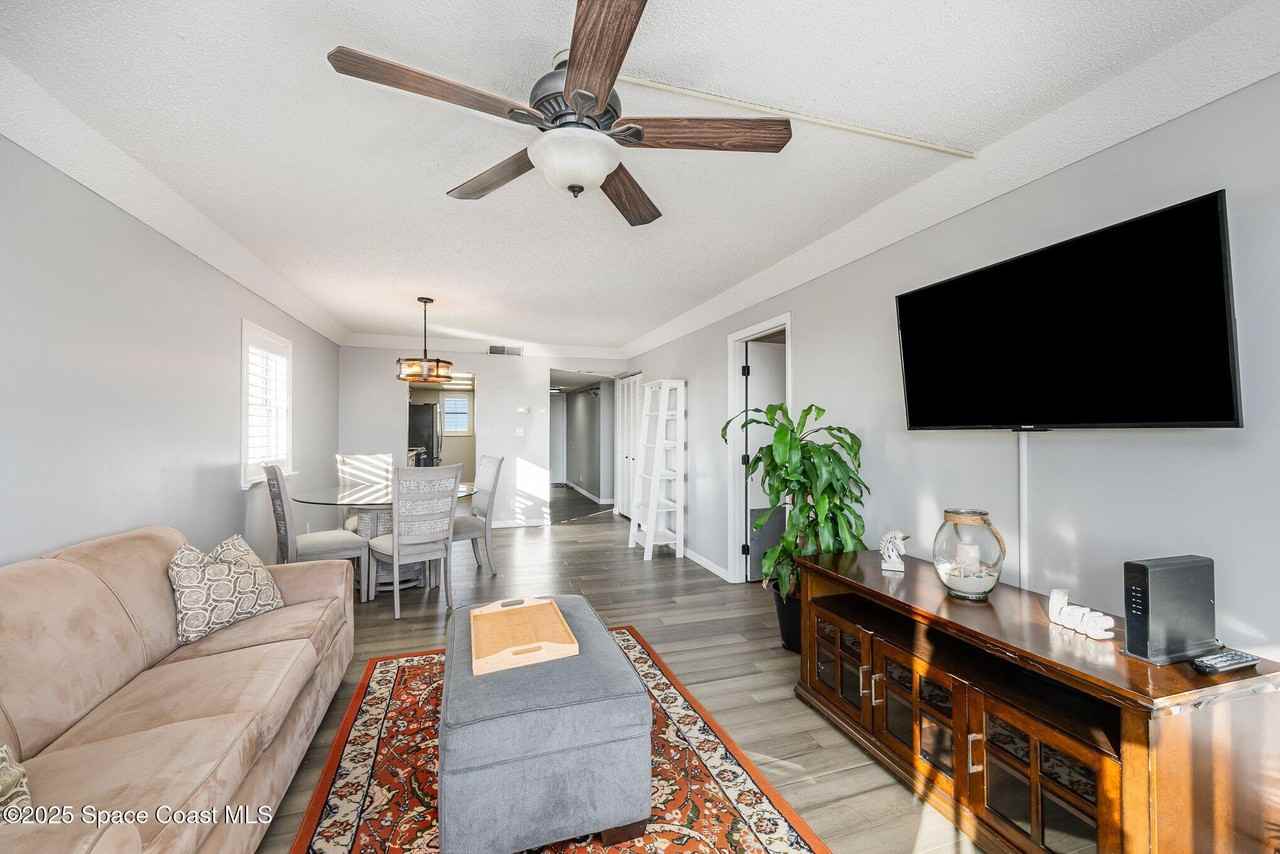 500 Palm Springs Blvd Apt 601 #601 - Photo 5 of 39