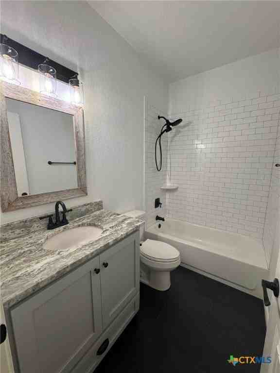 168 Navarro Xing - Photo 6 of 11