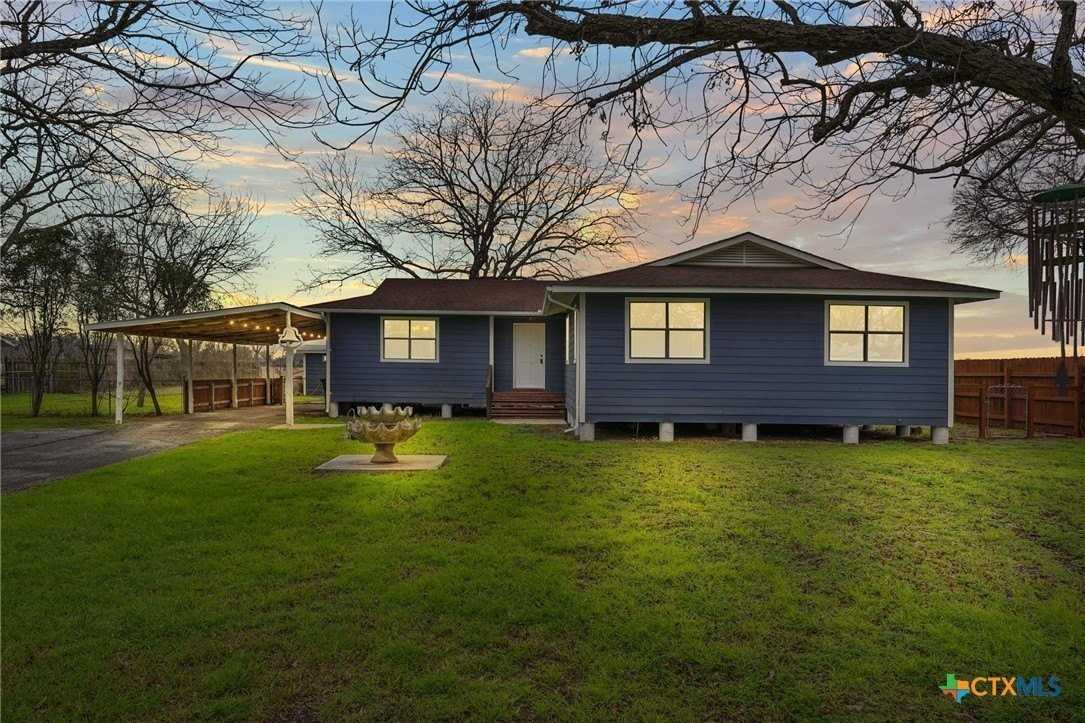 358 Lake Placid Dr - Photo 2 of 37