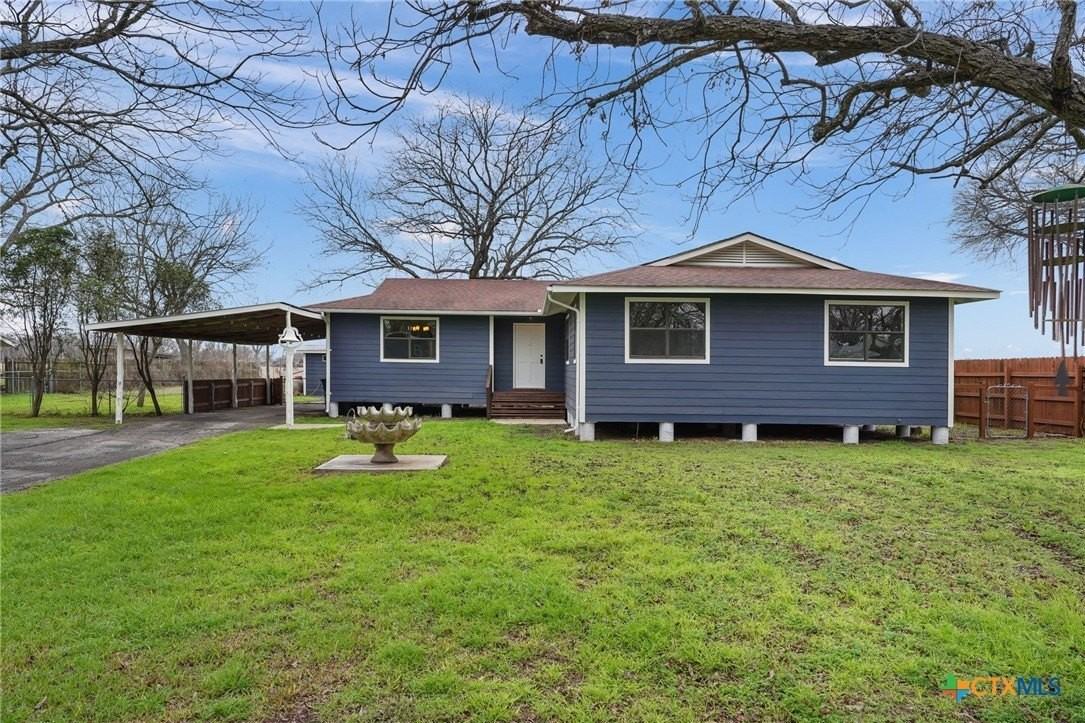 358 Lake Placid Dr - Photo 4 of 37