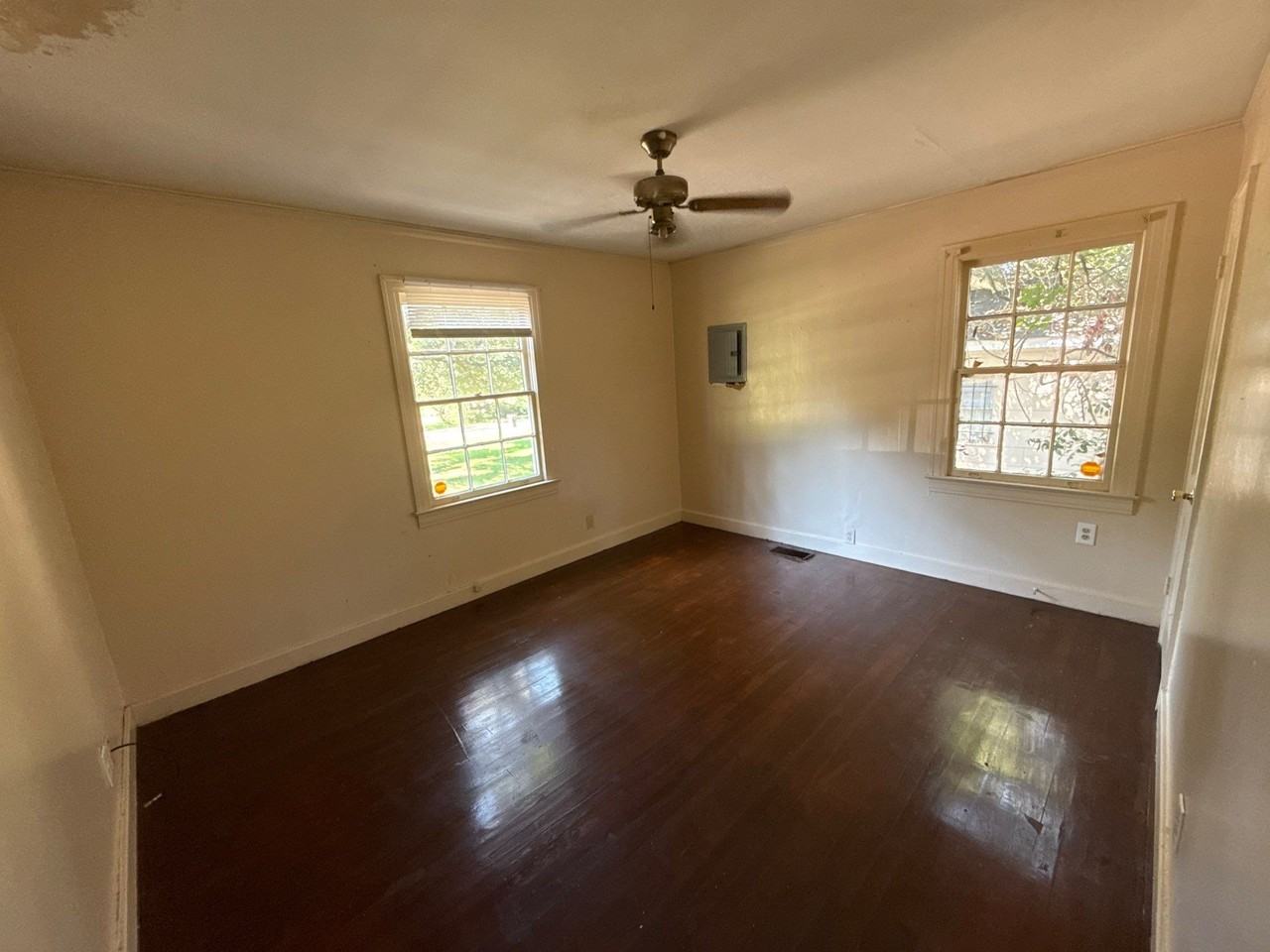 112 Robinhood Road #1 - Photo 3 of 15