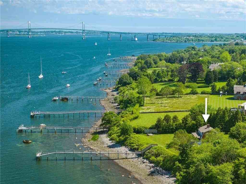 376 E Shore Rd - Photo 4 of 37