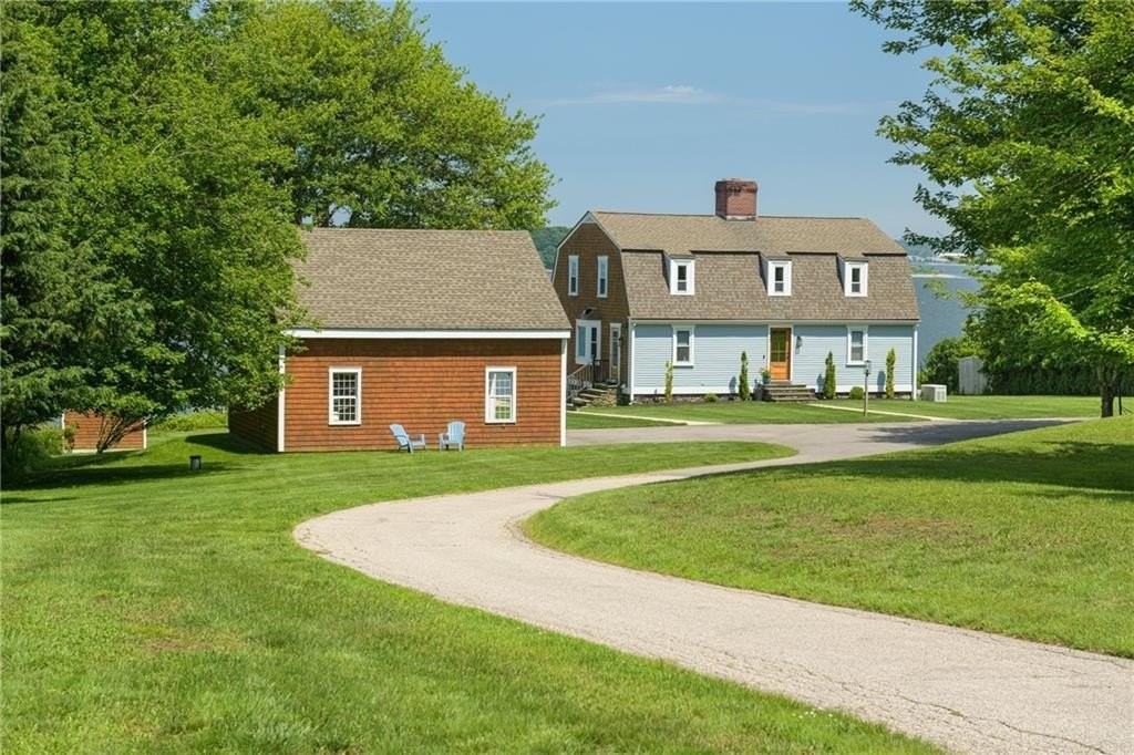 376 E Shore Rd - Photo 7 of 37