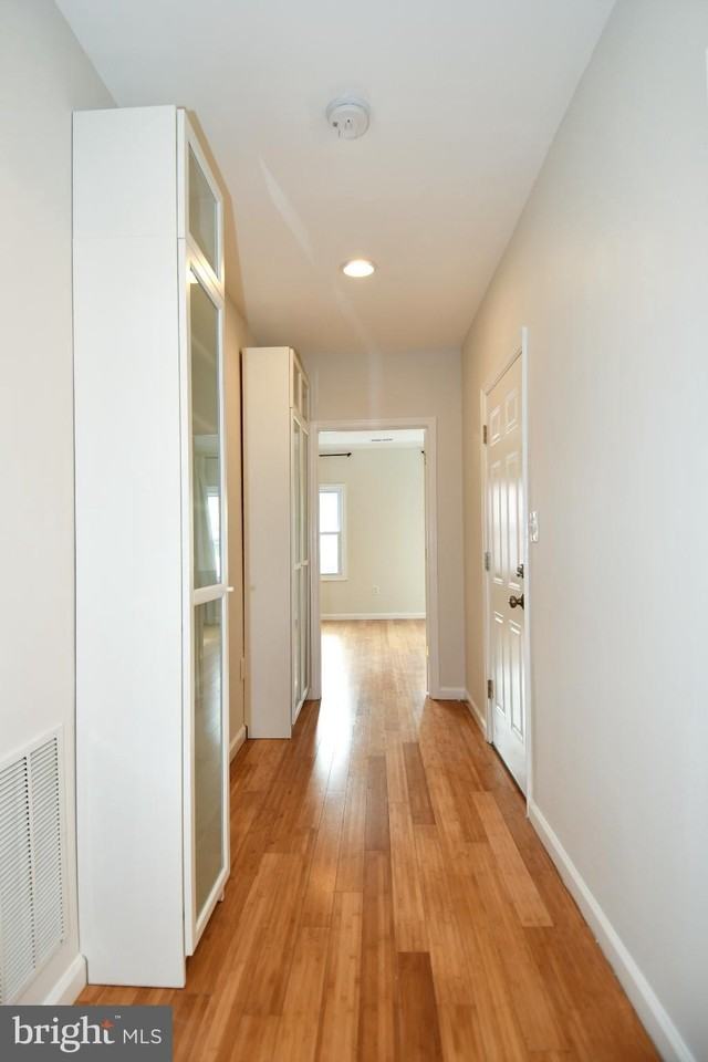 737 Morton Street Northwest #2 - Photo 3 of 31