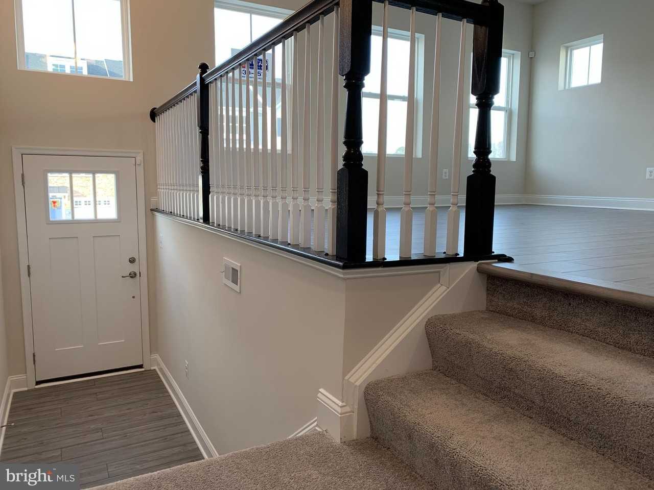 35318 Wright Way - Photo 3 of 28