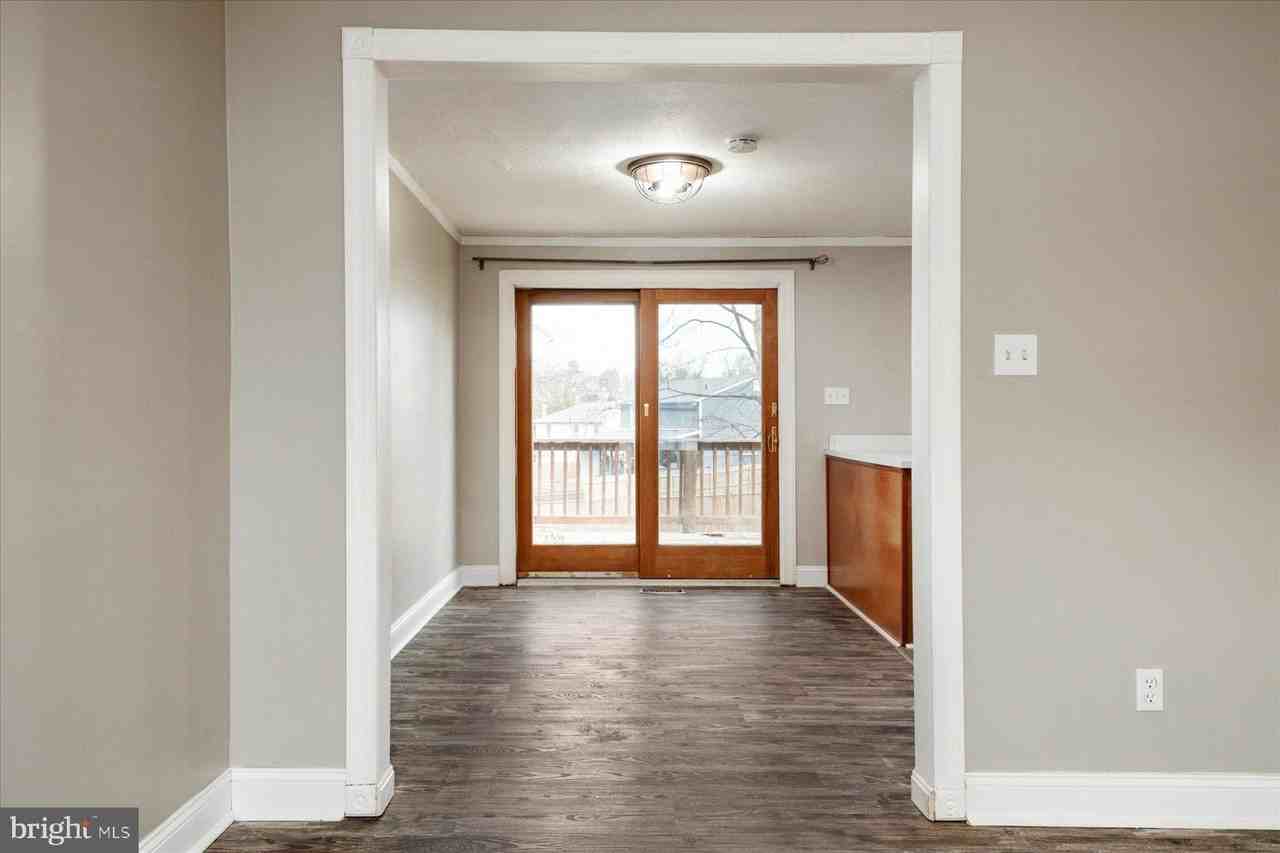 346 Dublin Drive - Photo 5 of 34