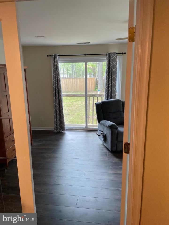 3460 Cohasset Ave - Photo 4 of 29