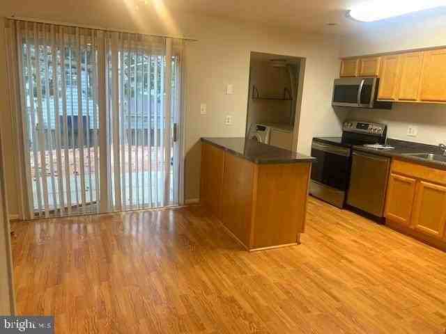 6425 Continental Dr - Photo 4 of 20