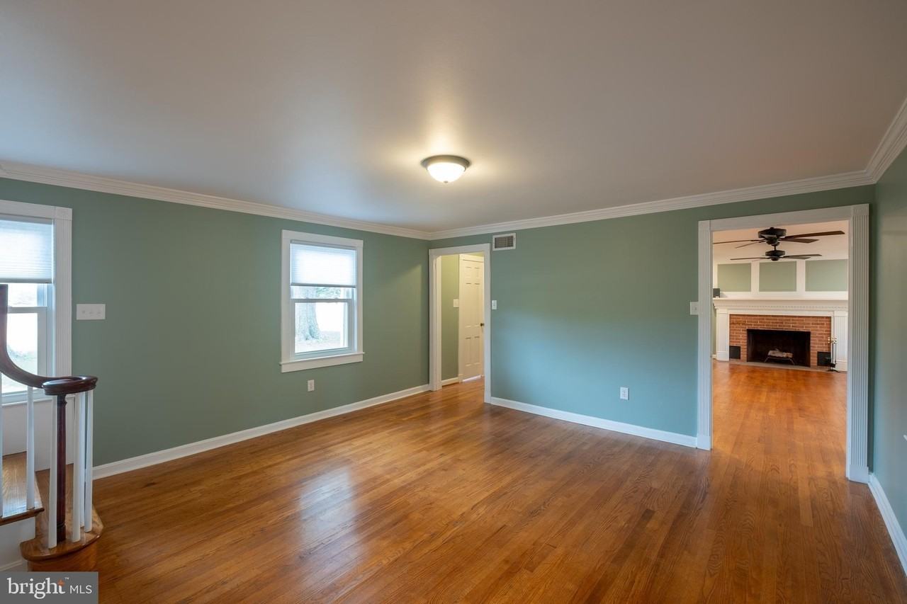 12475 Rock Point Road - Photo 7 of 25