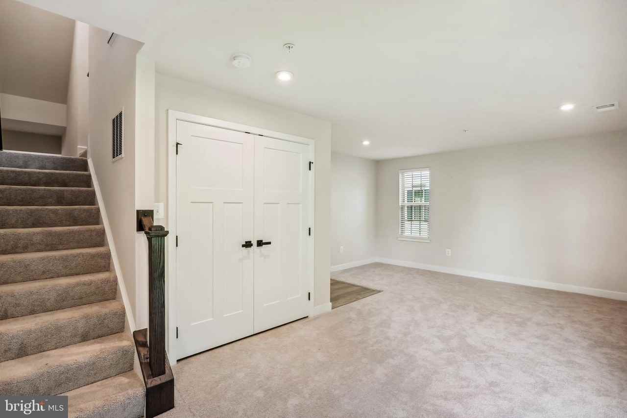 19753 Green Village Drive - Photo 6 of 50