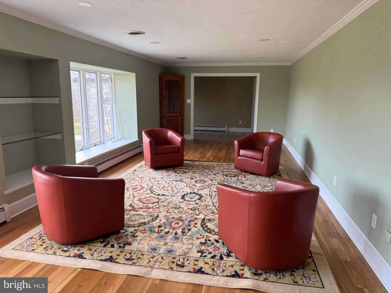 210 Raintree Lane - Photo 3 of 23