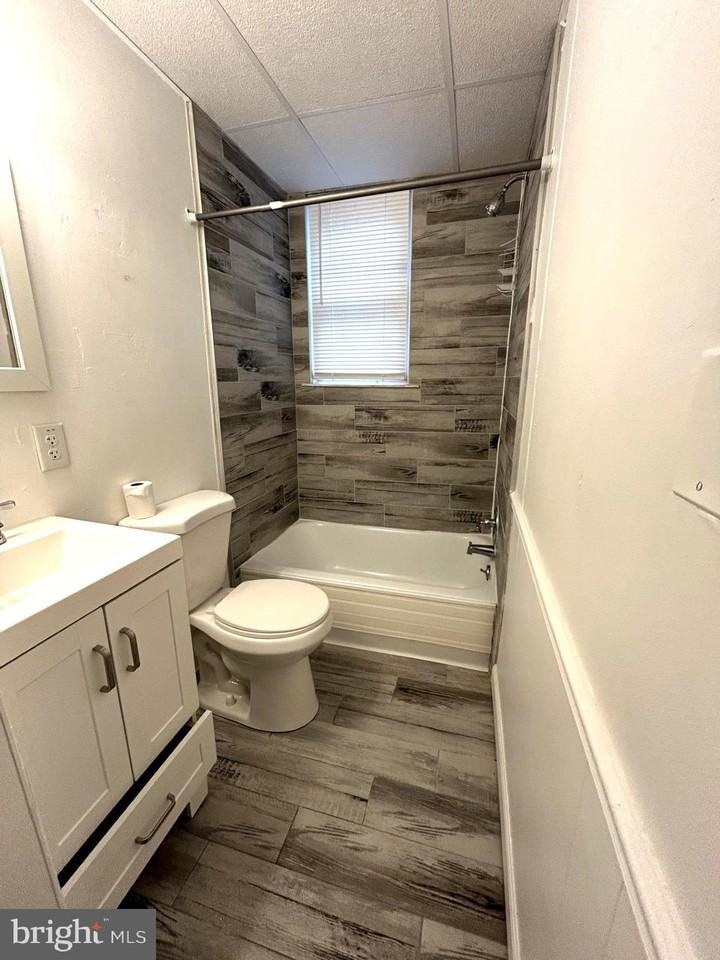 435 Radcliffe Street #13 - Photo 2 of 8