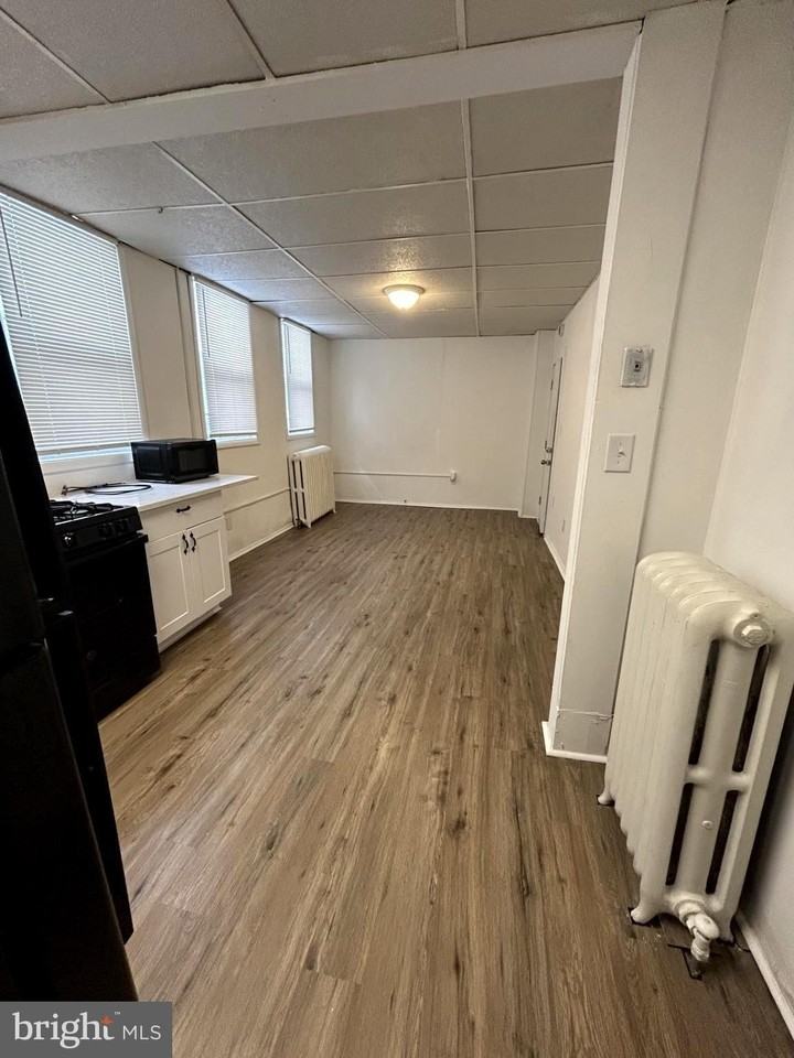 435 Radcliffe Street #13 - Photo 3 of 8