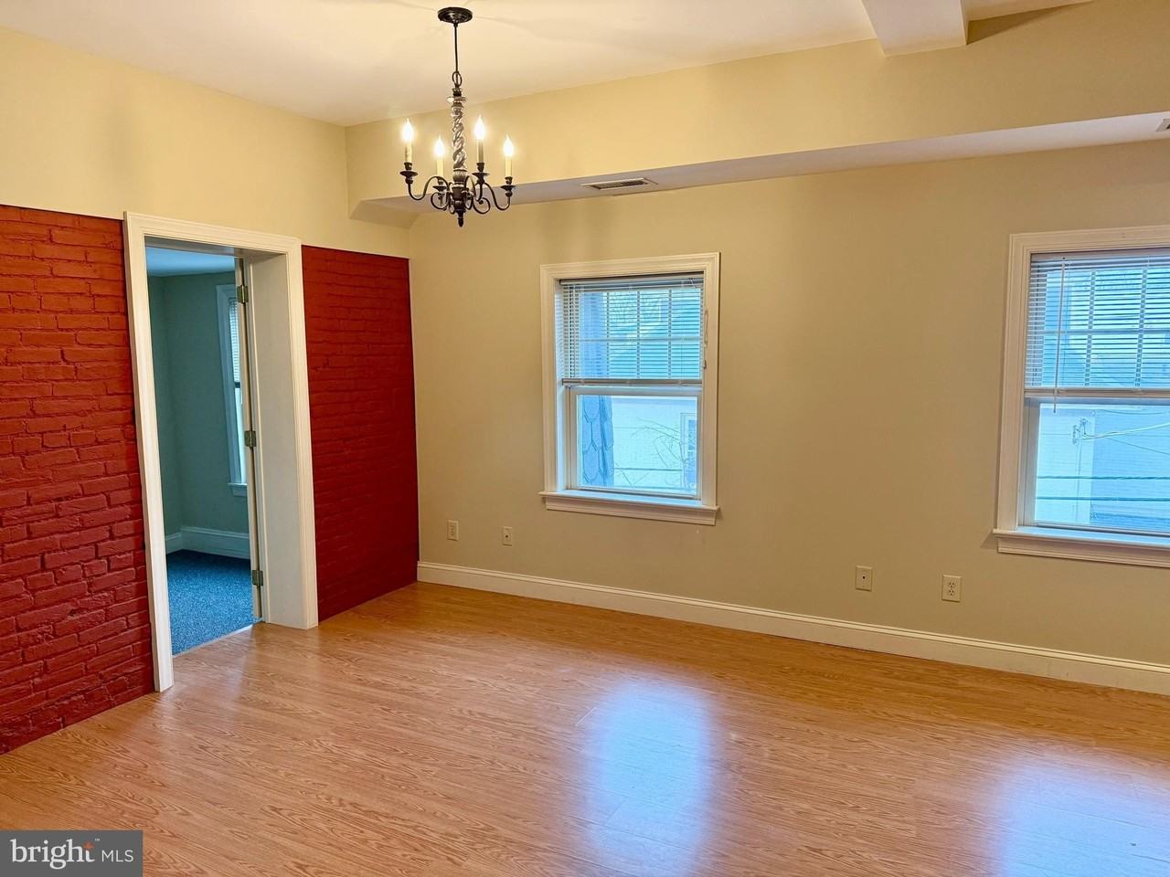 101 King Street #6 - Photo 3 of 12