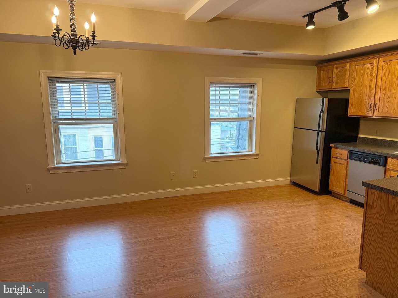 101 King Street #6 - Photo 6 of 12