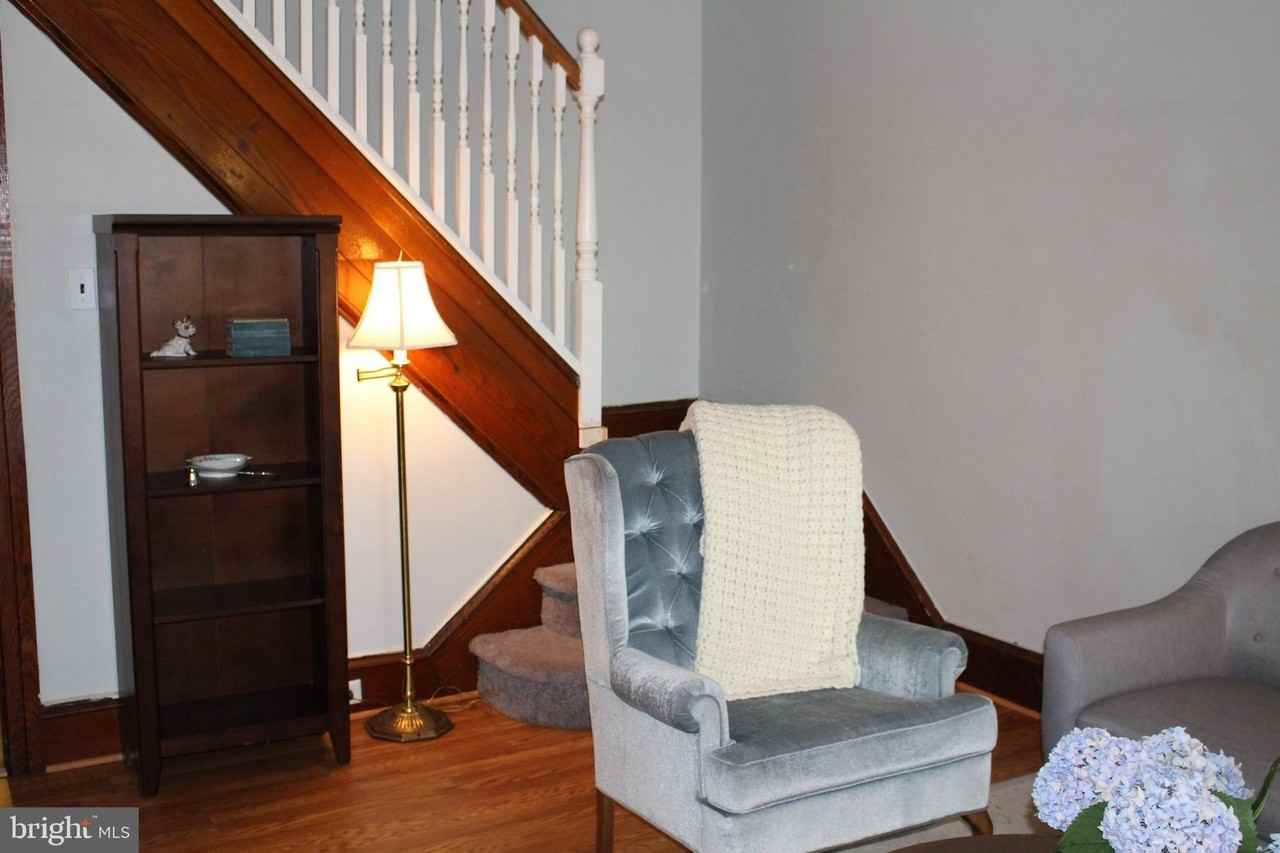 409 North York Street - Photo 5 of 50