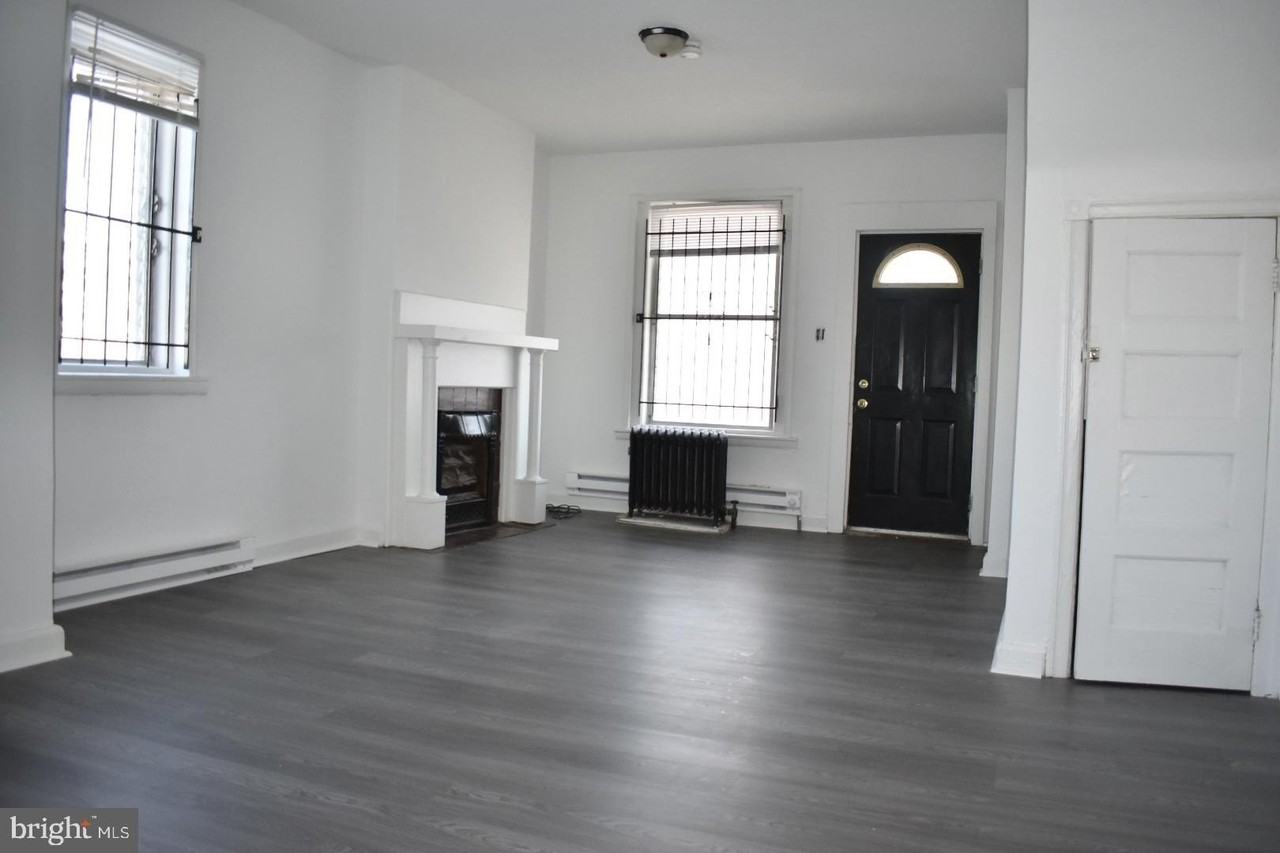 10 S 62nd St - Photo 4 of 15