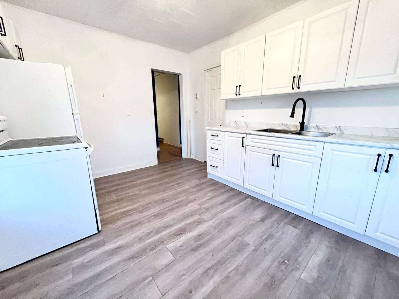 24 Murray St #1 - Photo 5 of 16