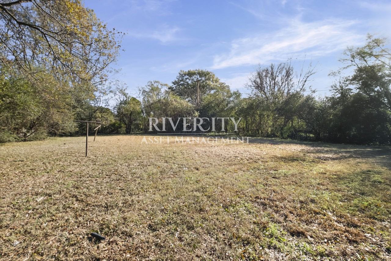 4056 Grantham Road #1 - Photo 4 of 15