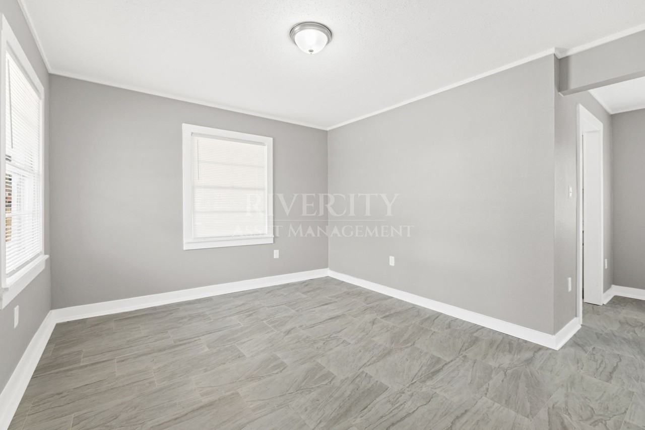 4056 Grantham Road #1 - Photo 5 of 15