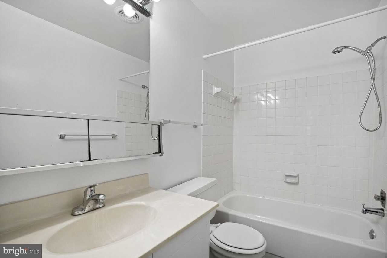 642 15th Street South #2 - Photo 7 of 16