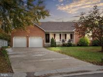 112 Jefferson Ct - Photo 1 of 1