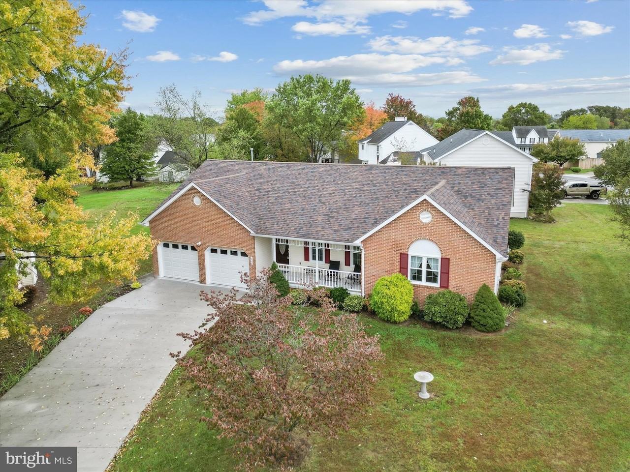 112 Jefferson Court - Photo 2 of 40