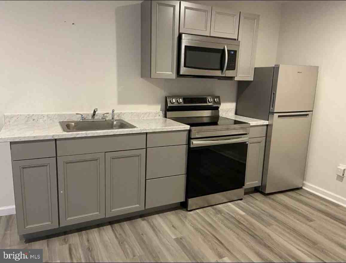 106 Pinwheel Court - Photo 2 of 5