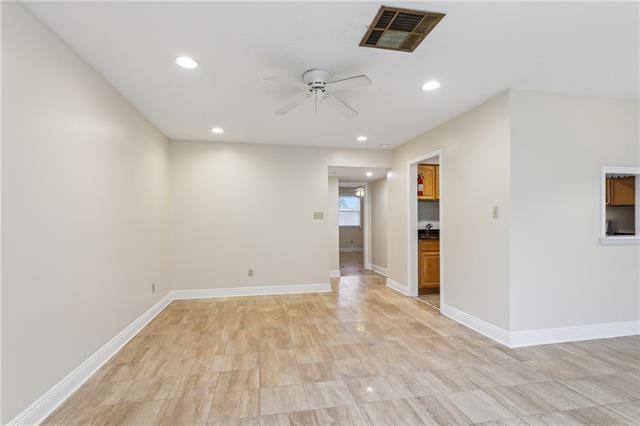 723 Adams Street ##201 - Photo 4 of 13