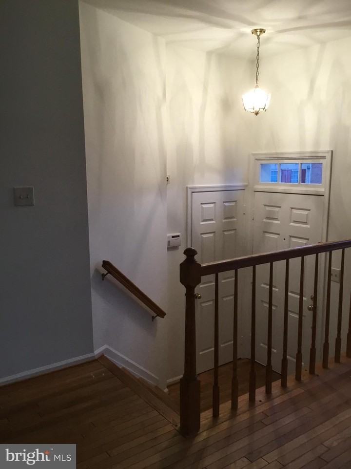 12323 Fox Lake Court - Photo 7 of 50