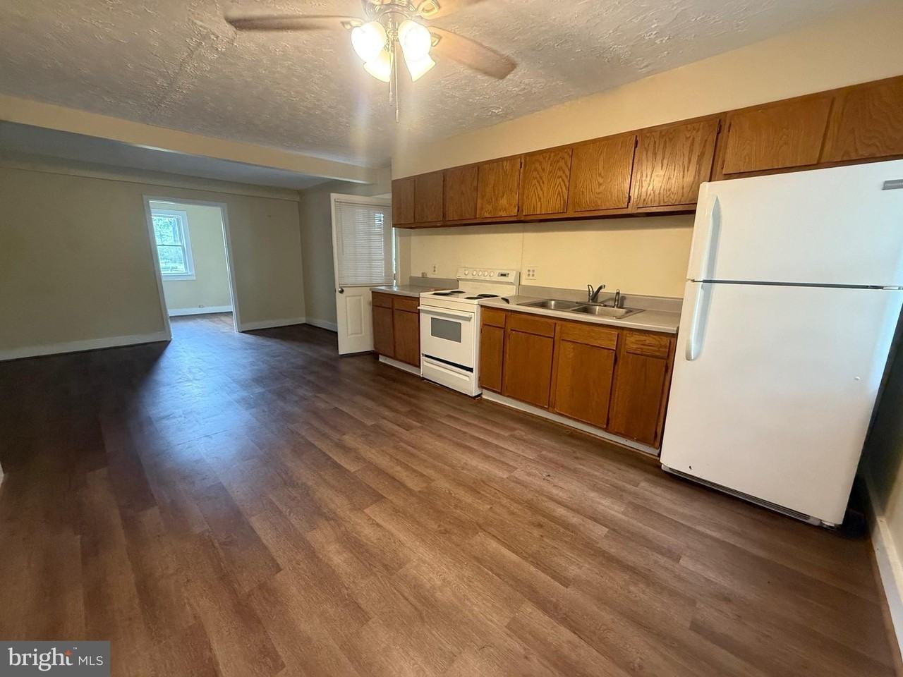 6565 South Spotswood Trail - Photo 3 of 18