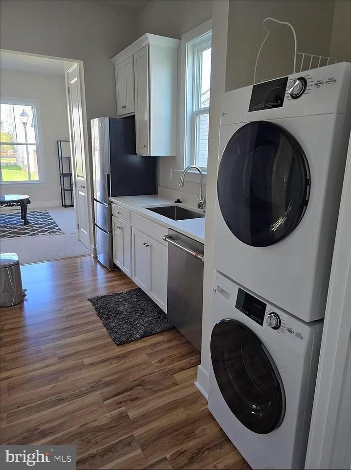 941 Warlander Dr Sw - Photo 5 of 10